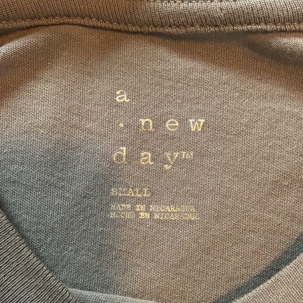 Tee - Picture 2 of 2